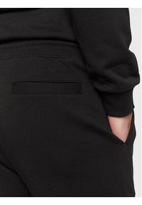 Hugo Spodnie dresowe Dyssop 50481335 Czarny Regular Fit. Kolor: czarny. Materiał: bawełna, dresówka