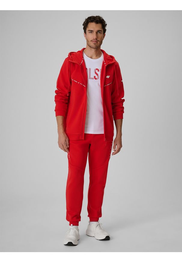 4f - 4F Spodnie kibica joggery męskie - czerwone XL. Kolor: czerwony. Materiał: materiał, dresówka, bawełna, dzianina. Wzór: gładki