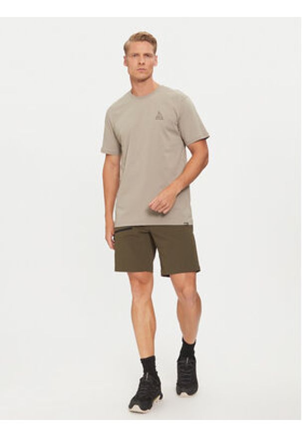 Helly Hansen Szorty sportowe Blaze 63153 Zielony Regular Fit. Kolor: zielony. Materiał: syntetyk