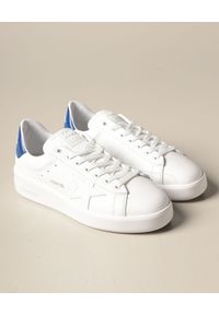 GOLDEN GOOSE - Sneakersy Purestar z niebieską piętą. Kolor: biały. Wzór: aplikacja #8