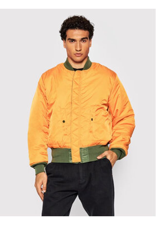 Alpha Industries Kurtka bomber Ma-1 100101 Zielony Regular Fit. Kolor: zielony. Materiał: syntetyk