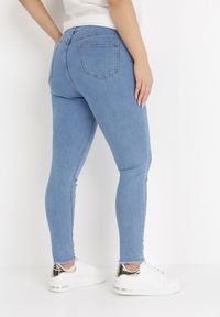 Born2be - Niebieskie Jeansy Ampenope. Kolor: niebieski. Długość: długie. Styl: sportowy, elegancki