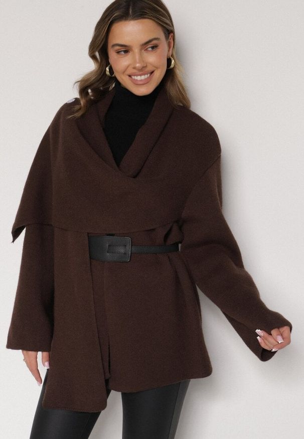 Born2be - Brązowy Wiskozowy Kardigan z Paskiem i Narzutką Rewedisa. Okazja: na spotkanie biznesowe, do pracy, na randkę. Kolor: brązowy. Materiał: wiskoza. Styl: elegancki, biznesowy