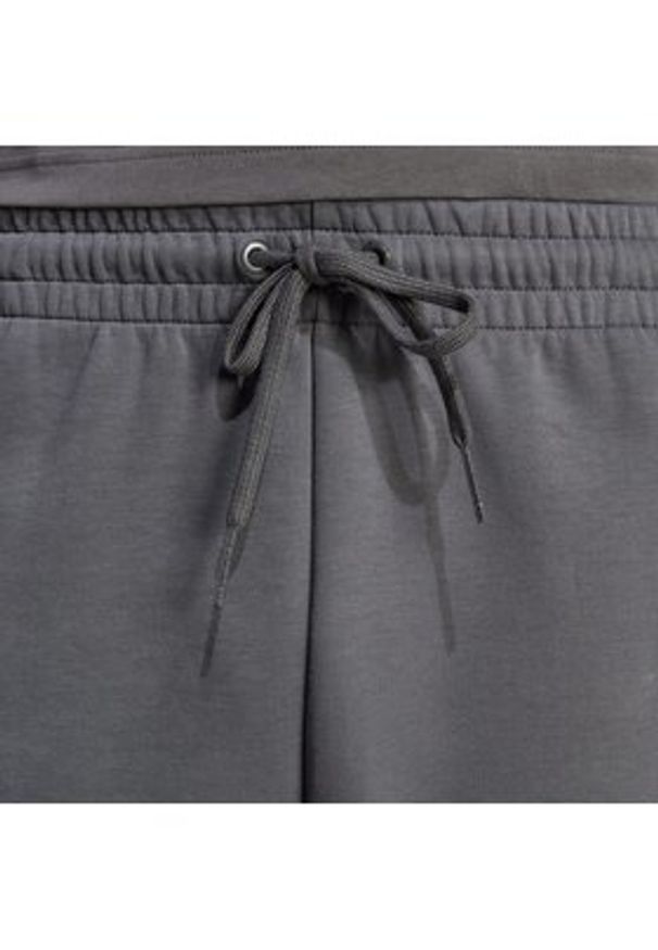 Adidas - adidas Szorty sportowe Future Icons 3-Stripes KD5241 Szary Regular Fit. Kolor: szary. Materiał: bawełna. Styl: sportowy