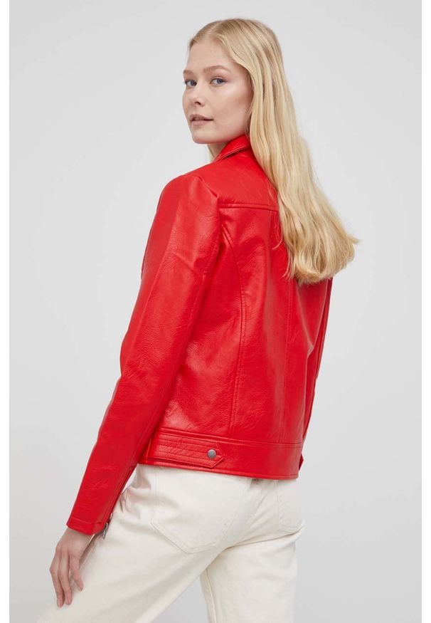 Pepe Jeans ramoneska Fania damska kolor czerwony przejściowa. Okazja: na co dzień. Kolor: czerwony. Styl: klasyczny, casual