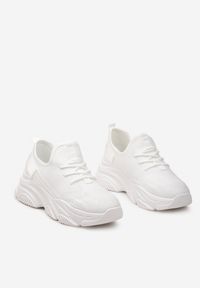 Born2be - Białe Sneakersy z Tłoczoną Podeszwą i Elastyczną Cholewką Nwheite. Zapięcie: bez zapięcia. Kolor: biały. Szerokość cholewki: normalna #6