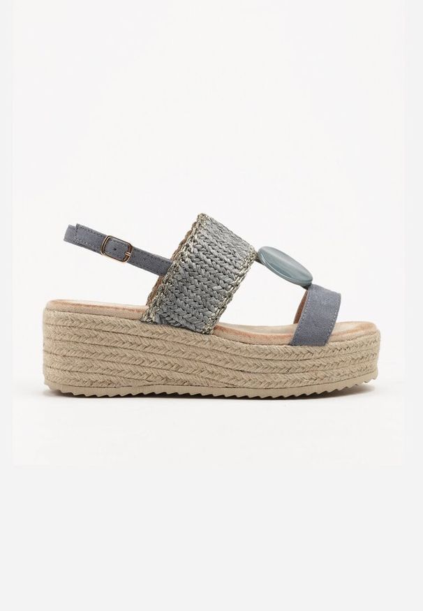 Born2be - Niebieskie Sandały na Grubej Podeszwie z Plecionką i Aplikacją Noroti. Okazja: na co dzień. Zapięcie: sprzączka. Kolor: niebieski. Materiał: jeans. Wzór: aplikacja. Sezon: lato. Styl: glamour, elegancki, casual