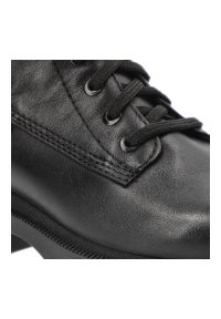 Czarne Botki Nessi Płaskie Obuwie Damskie. Okazja: na co dzień. Kolor: czarny. Materiał: skóra. Obcas: na obcasie. Styl: casual, elegancki #5