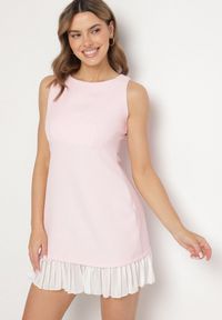 Born2be - Różowa Elegancka Sukienka Taliowana Florzedi. Okazja: na imprezę, na co dzień. Kolor: różowy. Typ sukienki: proste. Styl: elegancki #1