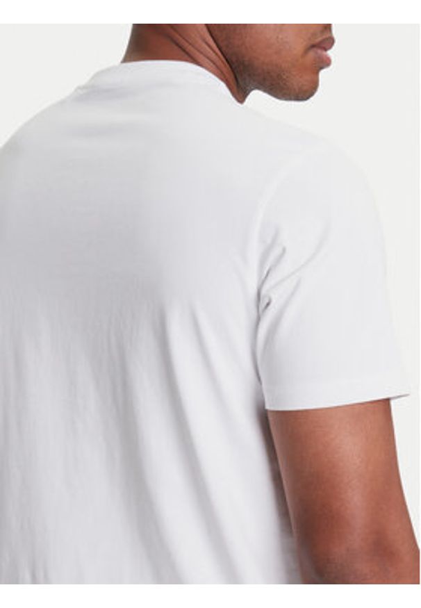 Guess T-Shirt M5YI62 K8FQ4 Biały Regular Fit. Kolor: biały. Materiał: bawełna