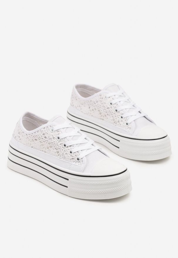 Born2be - Białe Trampki na Grubej Podeszwie z Ażurową Cholewką Felariona. Okazja: na co dzień. Kolor: biały. Materiał: jeans. Szerokość cholewki: normalna. Wzór: ażurowy. Styl: casual, klasyczny
