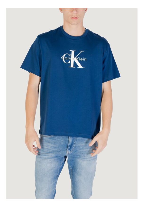 Calvin Klein Jeans T-Shirt Hero Monologo LV04RB862G Błękitny Regular Fit. Kolor: niebieski. Materiał: bawełna