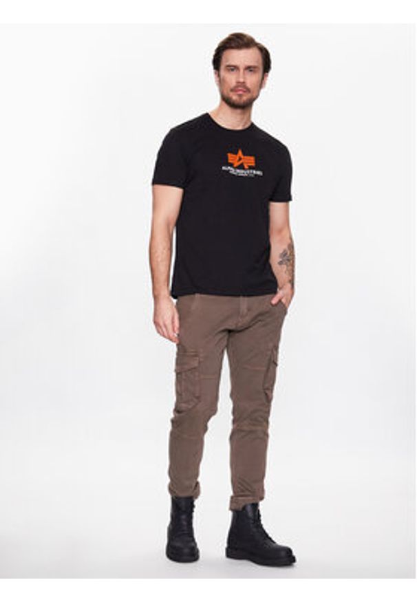 Alpha Industries T-Shirt Basic 100501RB Czarny Regular Fit. Kolor: czarny. Materiał: bawełna