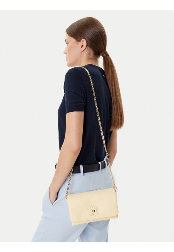 TOMMY HILFIGER - Tommy Hilfiger Torebka AW0AW17462 Żółty. Kolor: żółty. Materiał: skórzane