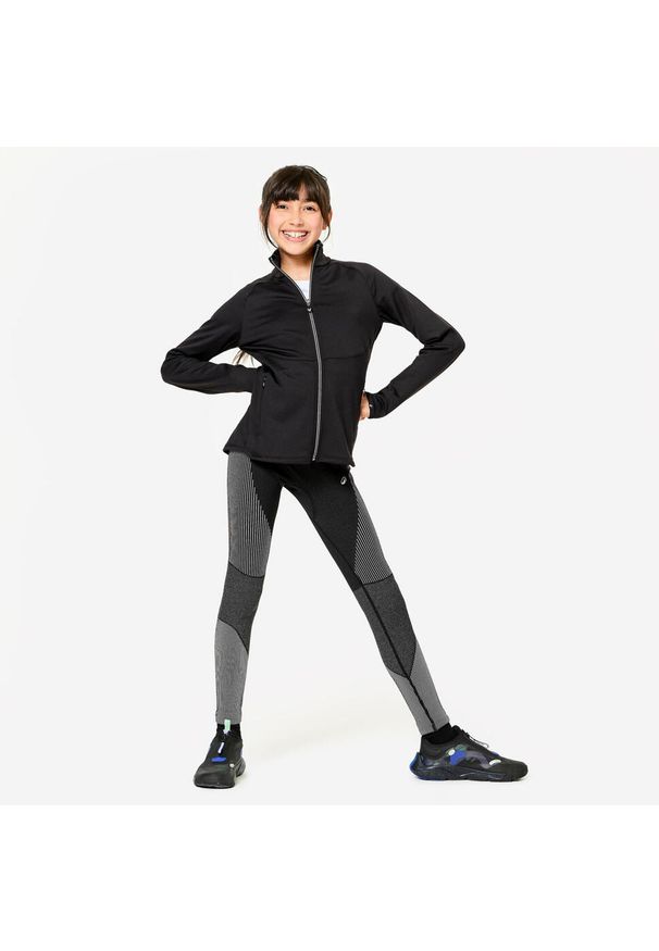 Decathlon - Legginsy fitness dziecięce Domyos. Okazja: na uczelnię. Kolor: wielokolorowy, biały, czarny. Materiał: poliamid, poliester, materiał, elastan. Styl: sportowy