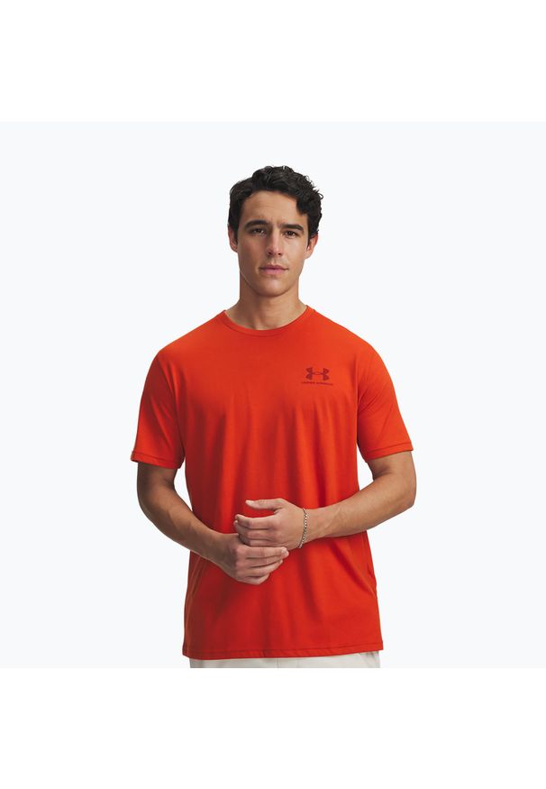 Koszulka Under Armour Sportstyle Left Chest. Kolor: pomarańczowy. Sport: fitness