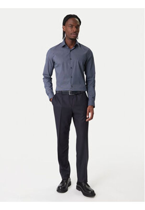Calvin Klein Koszula LV019EU083 Granatowy Slim Fit. Kolor: niebieski. Materiał: bawełna