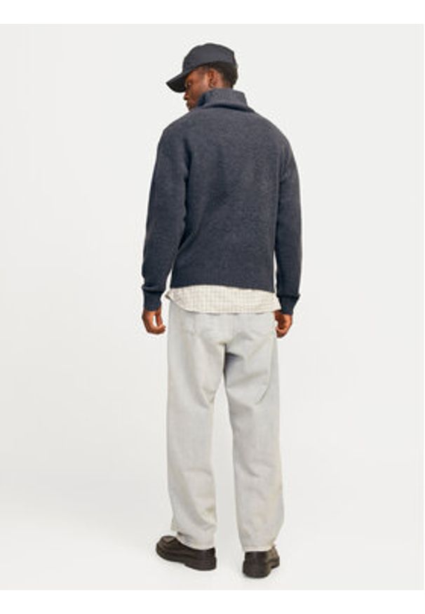 Jack & Jones Sweter Ollie 12241817 Szary Relaxed Fit. Kolor: szary. Materiał: syntetyk
