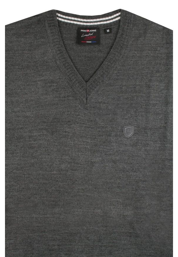 Wełniana Kamizelka - Pako Jeans - Popielata. Okazja: na co dzień. Typ kołnierza: dekolt w kształcie V. Kolor: szary. Materiał: poliester, wełna. Sezon: zima, jesień. Styl: klasyczny, elegancki, casual