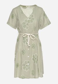 Born2be - Jasnozielona Sukienka w Stylu Boho w Haftowane Kwiaty ze Sznurkiem Evionis. Okazja: na co dzień. Typ kołnierza: dekolt w serek. Kolor: zielony. Wzór: haft, kwiaty. Styl: boho #7