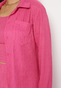 Born2be - Różowy 3-częściowy Komplet Casual z Plisowanej Tkaniny Spodnie Top i Koszula Farella. Kolor: różowy. Materiał: tkanina #6