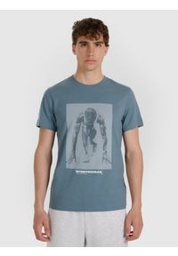 4f - 4F T-shirt regular z nadrukiem męski - granatowy 3XL. Okazja: na co dzień. Kolor: niebieski. Materiał: materiał, bawełna. Wzór: nadruk. Styl: casual