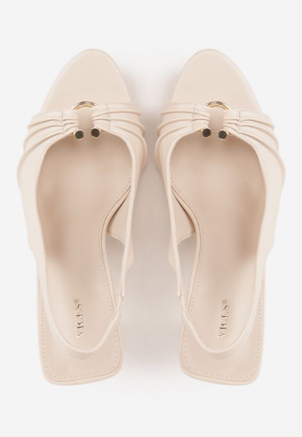 Born2be - Beżowe Sandały VICES na Szpilce Ozdobione Marszczeniem i Aplikacją Elinaris. Okazja: na co dzień, do pracy. Kolor: beżowy. Wzór: aplikacja. Obcas: na szpilce. Styl: wizytowy, casual, elegancki