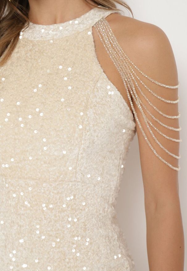 Born2be - Beżowa Błyszcząca Sukienka Midi z Koralikami i Rozcięciem Marsira. Kolor: beżowy. Długość: midi