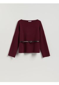 Reserved - Sweter z paskiem - bordowy. Kolor: czerwony. Materiał: dzianina, wełna #1