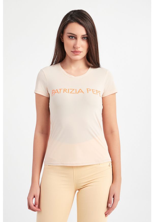 Patrizia Pepe - T-SHIRT PATRIZIA PEPE. Materiał: tkanina. Długość rękawa: krótki rękaw. Długość: krótkie. Wzór: napisy