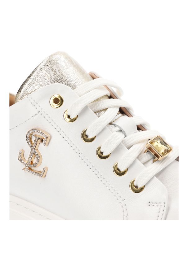 Białe Sneakersy Libero Stylowe Obuwie Damskie Na Platformie. Okazja: do pracy, na co dzień. Kolor: biały. Materiał: skóra. Obcas: na platformie. Styl: elegancki