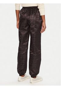 Guess Spodnie dresowe V5YB14 WHFU0 Czarny Regular Fit. Kolor: czarny. Materiał: syntetyk #2