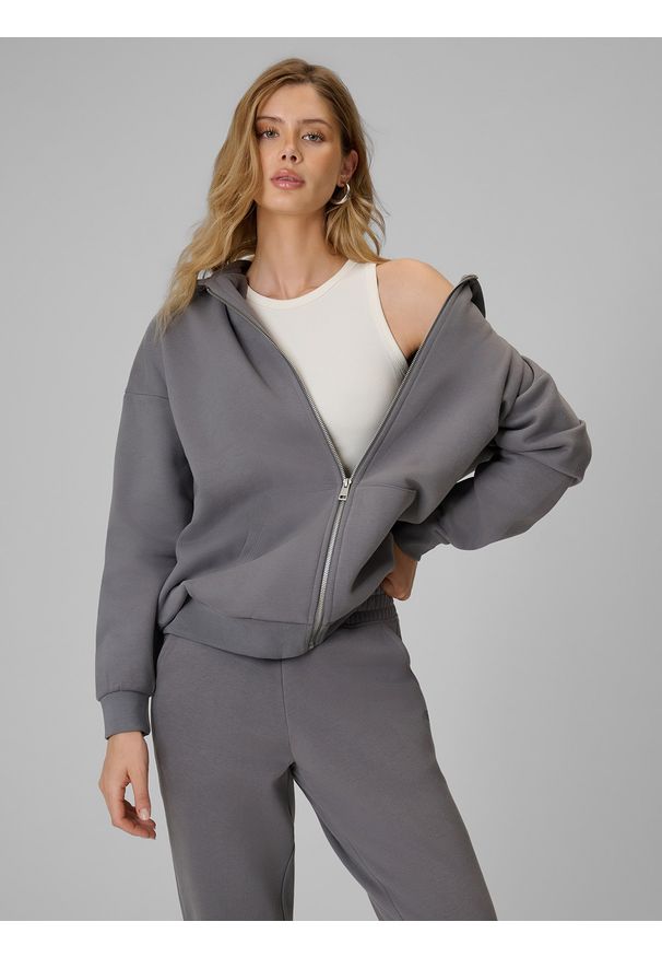 4f - 4F Bluza dresowa regular z kapturem damska - szara L. Okazja: na co dzień. Typ kołnierza: kaptur. Kolor: szary. Materiał: dresówka. Styl: casual