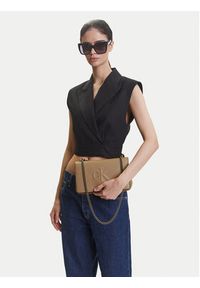 Calvin Klein Jeans Torebka Sculpted Ew Flap25 Shoulder Bag LV04K3035G Beżowy. Kolor: beżowy. Materiał: skórzane #3