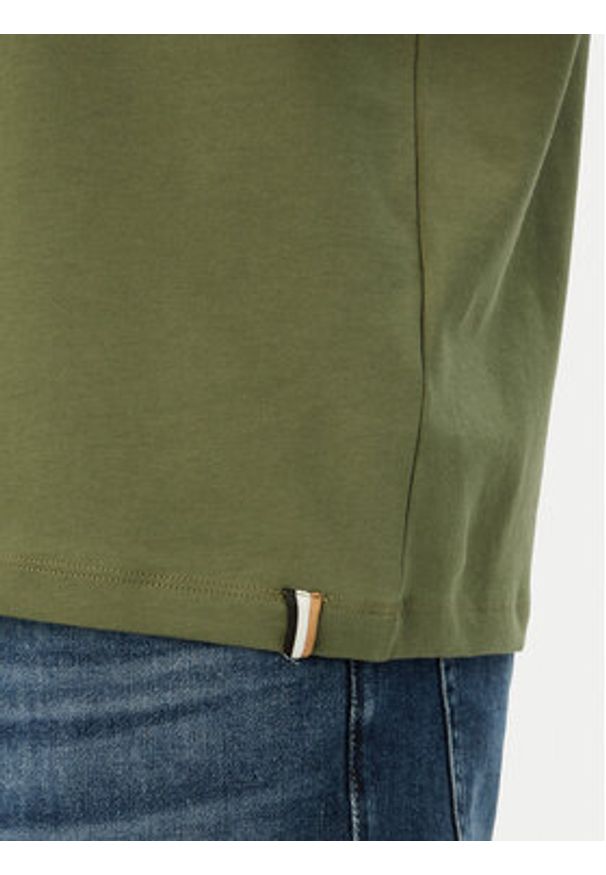 BOSS T-Shirt 50531401 Zielony ciemny Regular Fit. Kolor: zielony. Materiał: bawełna