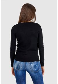 Guess - GUESS Czarny sweterek damski z wyszywanym logo. Kolor: czarny. Materiał: prążkowany #3