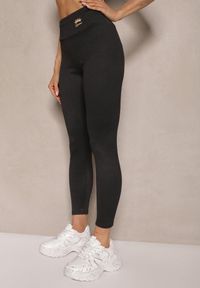 Renee - Czarne Legginsy High Waist Ozdobione Aplikacją Sevirra. Okazja: na co dzień, na spotkanie biznesowe, do pracy. Stan: podwyższony. Kolor: czarny. Długość: długie. Wzór: aplikacja. Styl: biznesowy, elegancki, casual #3