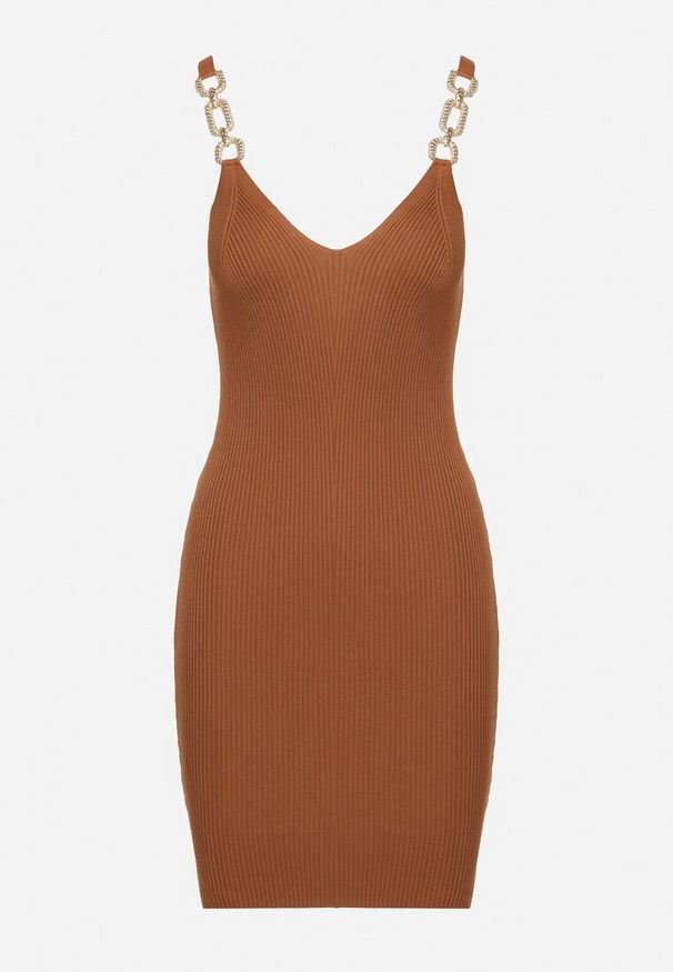 Born2be - Brązowa Dopasowana Sukienka z Prążkowanego Materiału z Ażurowym Dekoltem Medna. Okazja: na co dzień. Kolor: brązowy. Materiał: prążkowany, materiał. Wzór: ażurowy. Typ sukienki: proste. Styl: klasyczny, casual, elegancki