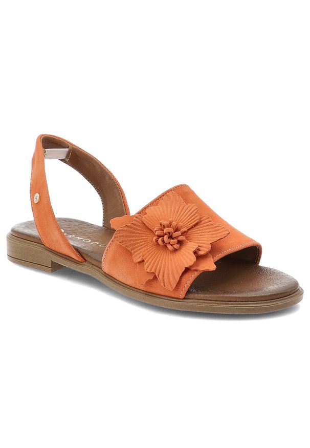 Sandały damskie Armodo, cholewka ze skóry naturalnej płaskie odkryte palce pasek na pięcie ozdobny kwiat, pomarańczowe, 40471. Okazja: na co dzień. Zapięcie: pasek. Kolor: pomarańczowy. Wzór: kwiaty. Materiał: skóra. Sezon: lato. Obcas: na obcasie. Styl: casual. Wysokość obcasa: niski