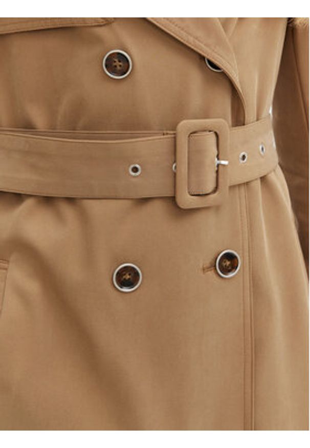 Guess Trencz W5RL15 WGYM2 Beżowy Regular Fit. Kolor: beżowy. Materiał: wiskoza