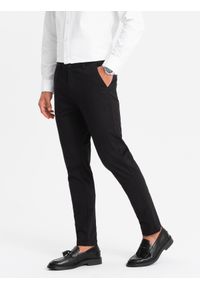 Ombre Clothing - Jednolite męskie spodnie chinosy SLIM FIT – czarne V5 - Rozmiar: L. Okazja: do pracy. Kolor: czarny. Materiał: materiał, poliester, elastan, bawełna. Wzór: jednolity. Styl: elegancki, klasyczny