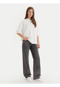 Calvin Klein Jeans T-Shirt LV047D204G Biały Oversize. Kolor: biały. Materiał: bawełna #4