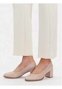 Clarks Półbuty Freva 55 26181336 Beżowy. Kolor: beżowy. Materiał: skóra #5