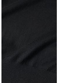 Mango Man sweter wełniany Willy męski kolor czarny lekki. Okazja: na co dzień. Kolor: czarny. Materiał: wełna. Długość rękawa: długi rękaw. Długość: długie. Styl: casual