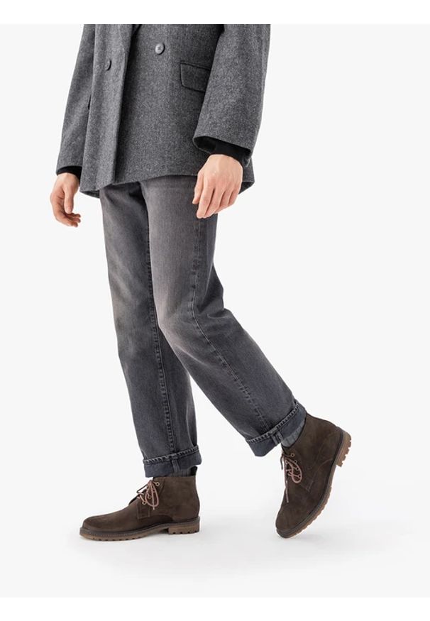 Ryłko - Brązowe ocieplane trzewiki ze skóry welurowej. Wysokość cholewki: przed kolano. Zapięcie: zamek. Kolor: brązowy. Materiał: skóra, welur. Szerokość cholewki: normalna. Styl: street