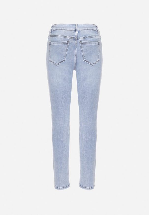 Born2be - Jasnoniebieskie Klasyczne Jeansy Skinny Giarlia. Kolor: niebieski. Wzór: aplikacja. Styl: klasyczny