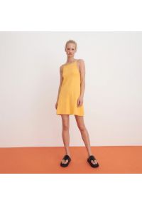 Reserved - Sukienka z wiskozą - Żółty. Kolor: żółty. Materiał: wiskoza