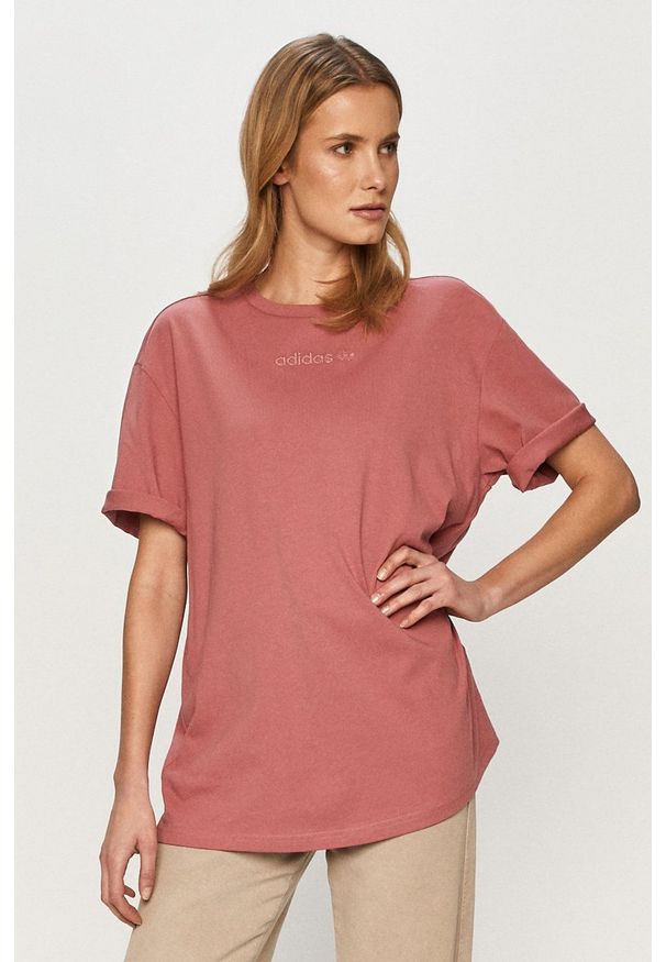 adidas Originals - T-shirt. Kolor: różowy. Materiał: dzianina. Wzór: gładki