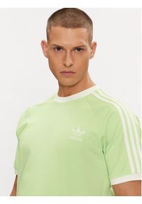 Adidas - adidas T-Shirt adicolor Classics 3-Stripes IM9391 Zielony Slim Fit. Kolor: zielony. Materiał: bawełna #2