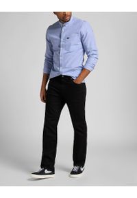 Lee - KOSZULA MATERIAŁOWA MĘSKA LEE SLIM BUTTON DOWN WASHED BLUE L66XNFLR. Typ kołnierza: button down. Materiał: materiał #4